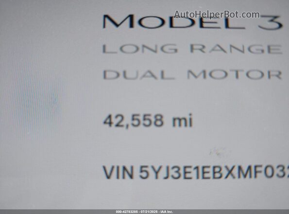 5YJ3E1EBXMF032539 2021 TESLA MODEL 3 Red სალონის 360-გრადუსიანი ხედი