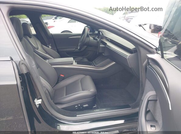 5YJSA1E61RF534650 2024 TESLA MODEL S Black Front interior view