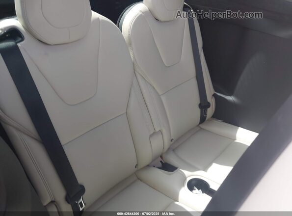 5YJXCBE46KF187777 2019 TESLA MODEL X White Widok naklejki z numerem VIN