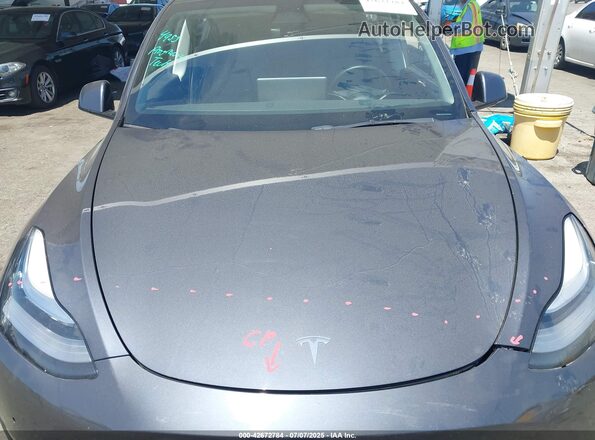 5YJYGDEE7MF283109 2021 TESLA MODEL Y Gray Rear view
