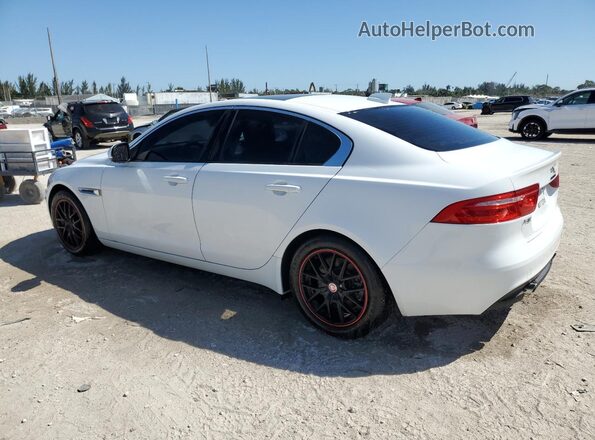 SAJAR4BG1HA978526 2017 JAGUAR XF Белый 