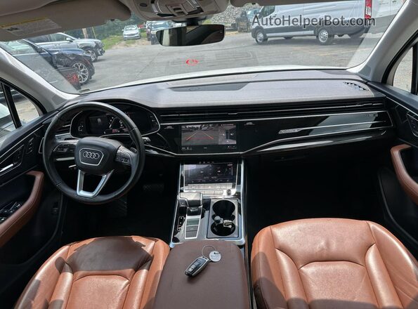 WA1LXBF79PD008992 2023 AUDI Q7 Белый Вид щитка приборов