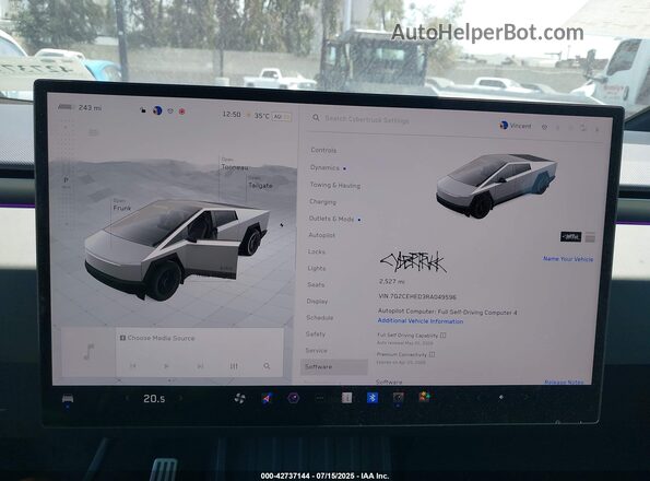 7G2CEHED3RA049596 2024 TESLA CYBERTRUCK Silver 