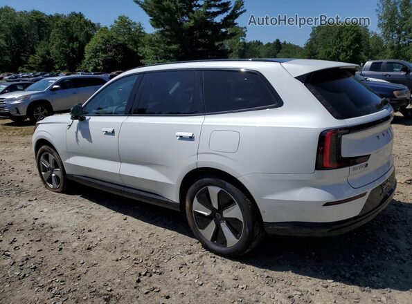 7JDEV3KK8SG005696 2025 VOLVO EX90 White 