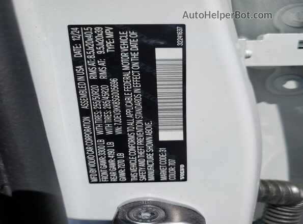 7JDEV3KK8SG005696 2025 VOLVO EX90 White 