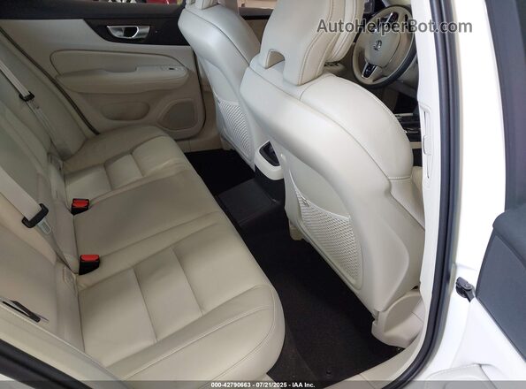 7JRH60FK5RG311147 2024 VOLVO S60 RECHARGE PLUG-IN HYBRID Белый Вид наклейки с VIN-кодом