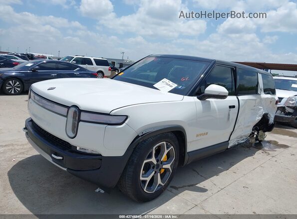 7PDSGABA5RN035187 2024 RIVIAN R1S White Vista tres cuartos delantera izquierda