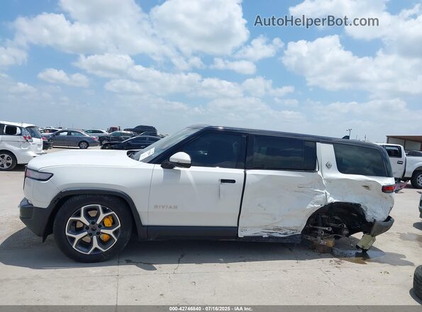 7PDSGABA5RN035187 2024 RIVIAN R1S White Vista interior de 360 grados