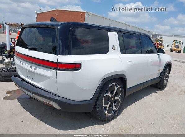 7PDSGABA5RN035187 2024 RIVIAN R1S White Trasero derecho