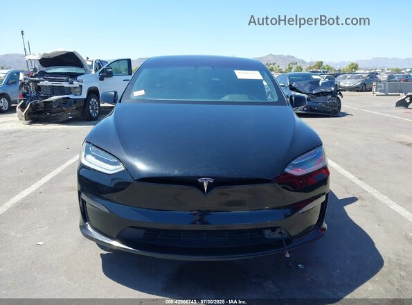7SAXCBE65NF339105 2022 TESLA MODEL X Black Widok deski rozdzielczej