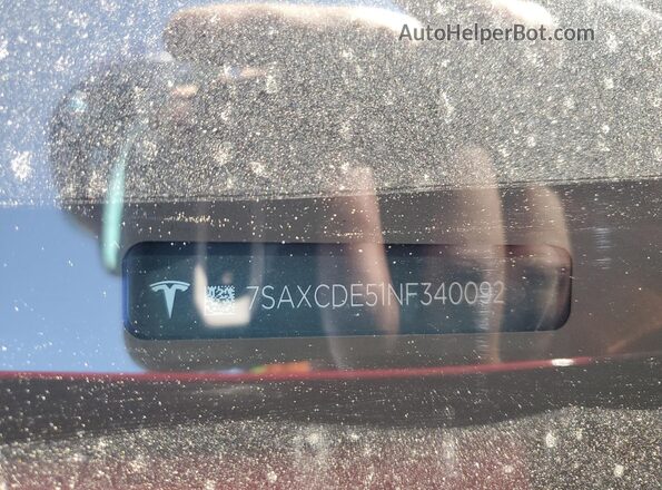 7SAXCDE51NF340092 2022 TESLA MODEL Red Շարժիչի բաժամունքի տեսք