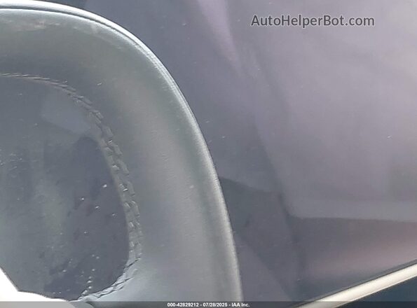 7SAXCDE57NF345653 2022 TESLA MODEL X Gray 360 interior view