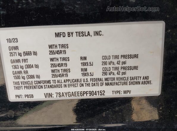 7SAYGAEE6PF904152 2023 TESLA MODEL Y Black ძრავის განყოფილების ხედი
