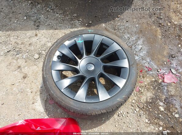 7SAYGDEE2RA273241 2024 TESLA MODEL Y Black Սարքավորումների վահանակի տեսք