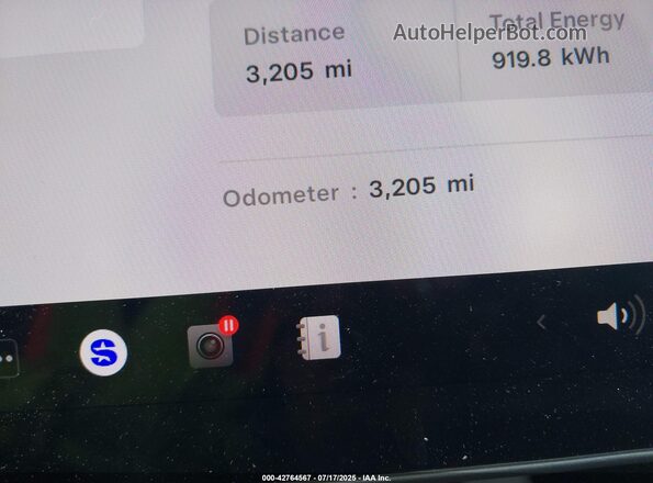 7SAYGDEE2SF295099 2025 TESLA MODEL Y Red Панорамний вид салону 360°