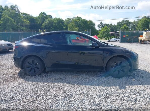7SAYGDEE4RF161429 2024 TESLA MODEL Y Black 