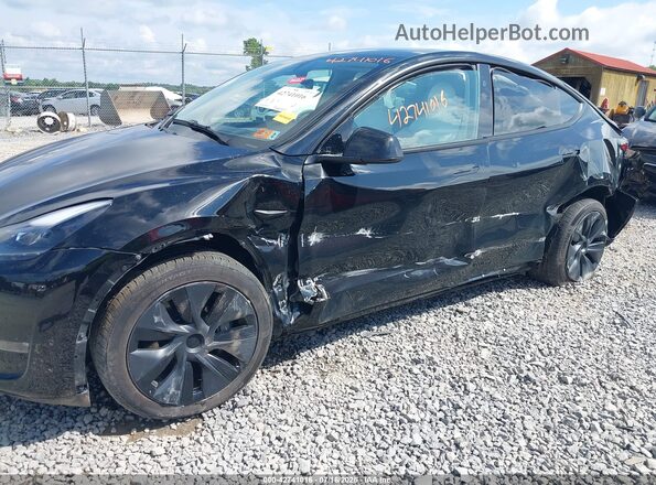 7SAYGDEE4RF161429 2024 TESLA MODEL Y Black 