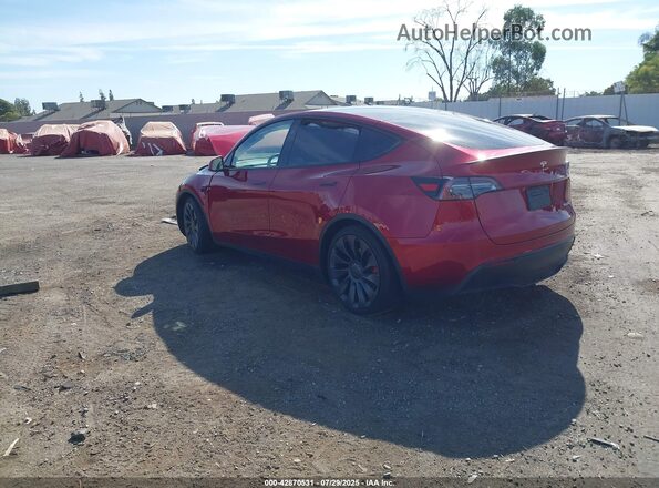 7SAYGDEF7RF105137 2024 TESLA MODEL Y Red Rear left