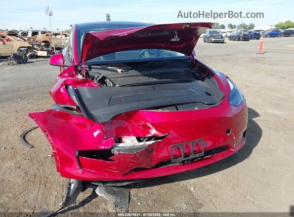 7SAYGDEF7RF105137 2024 TESLA MODEL Y Red 