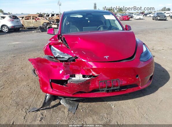 7SAYGDEF7RF105137 2024 TESLA MODEL Y Red 