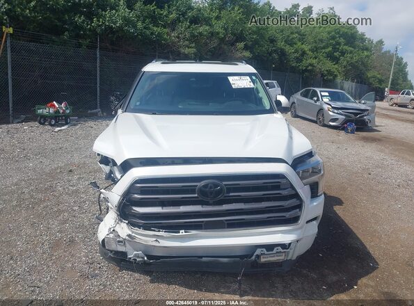 7SVAAABA1RX043351 2024 TOYOTA LIMITED White Vista del cuadro de instrumentos