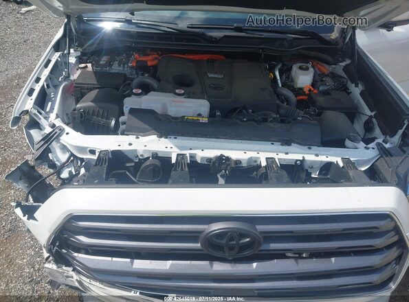 7SVAAABA1RX043351 2024 TOYOTA LIMITED White Vista trasera