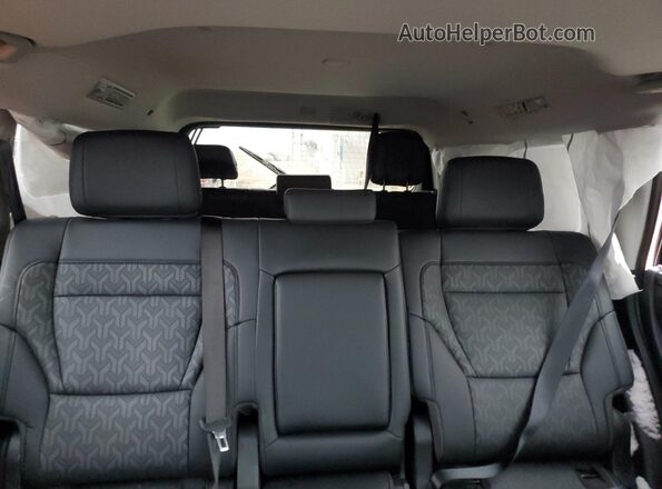 7SVAAABA4RX042999 2024 TOYOTA SEQUOIA Black Հետևի նստատեղերի տեսք