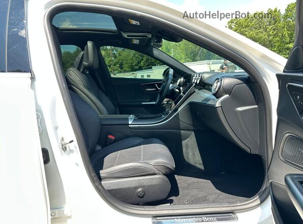 W1KAF4GB5PR090033 2023 MERCEDES-BENZ C Белый 