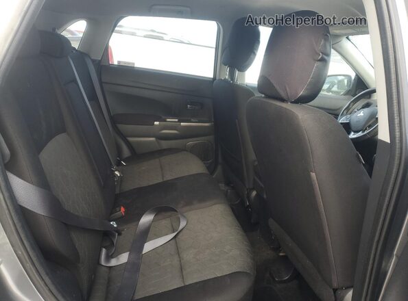 JA4AR3AU5LU024458 2020 MITSUBISHI OUTLANDER Silver Rear seats view