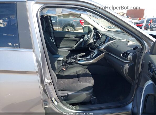 JA4AT3AA8LZ001895 2020 MITSUBISHI ECLIPSE CROSS Серый Вид салона спереди