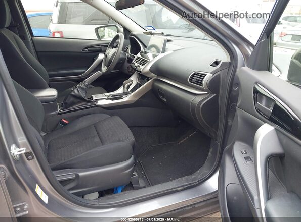 JA4AT4AA9JZ070176 2018 MITSUBISHI ECLIPSE CROSS Gray Вид салону спереду