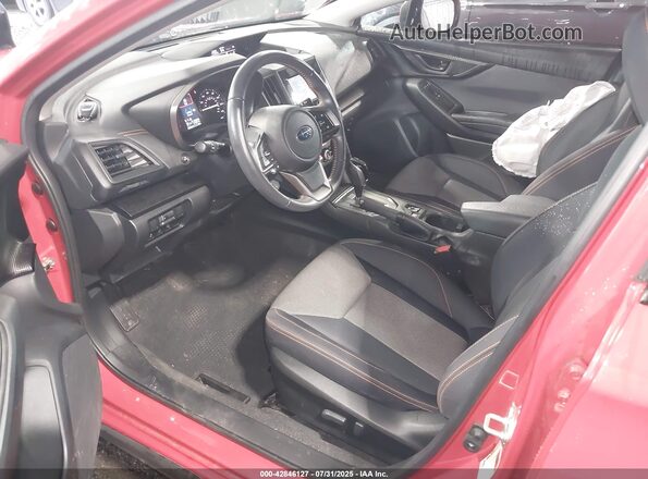 JF2GTAEC2M8680586 2021 SUBARU CROSSTREK Red Սալոնի դիմացի տեսք