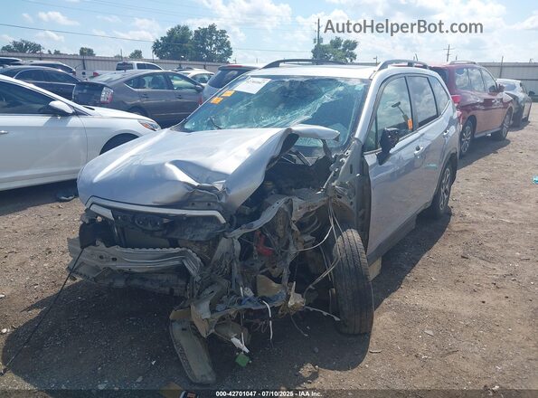 JF2SKAJC5MH476903 2021 SUBARU FORESTER Серебряный Вид спереди