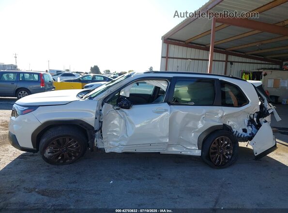 JF2SLDFC5SH520547 2025 SUBARU FORESTER White Vista frontal