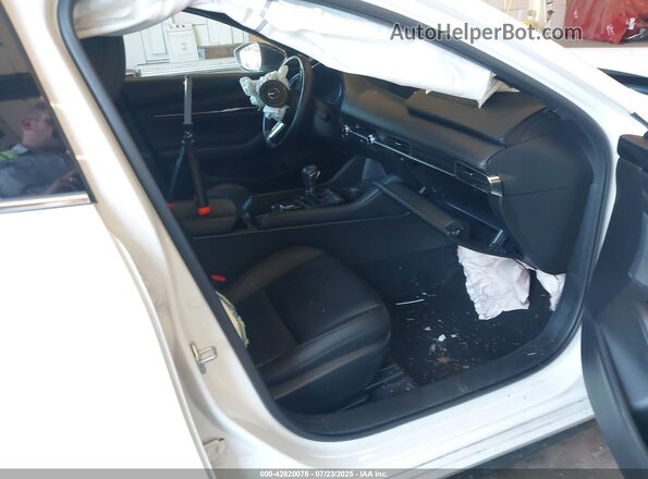 JM1BPBJY9P1605322 2023 MAZDA 3 White Widok wnętrza z przodu