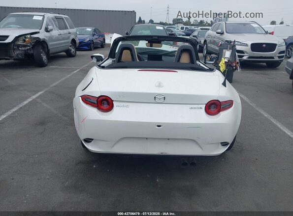 JM1NDAD77R0602849 2024 MAZDA MX-5 MIATA White 