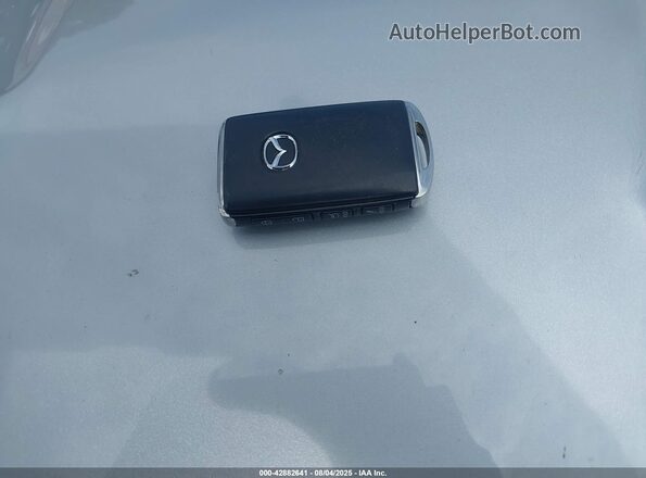 JM3KFBCM4M1368092 2021 MAZDA CX-5 White Vista del salpicadero