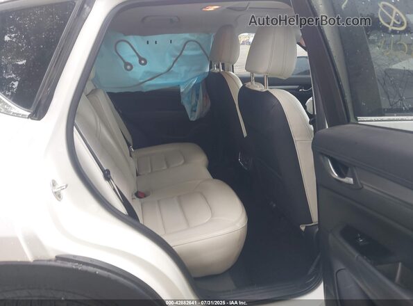 JM3KFBCM4M1368092 2021 MAZDA CX-5 White Vista de la etiqueta del VIN
