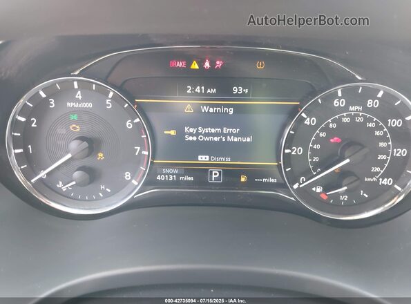 JN8AZ2AF3P9755257 2023 INFINITI QX80 White Հետևի նստատեղերի տեսք