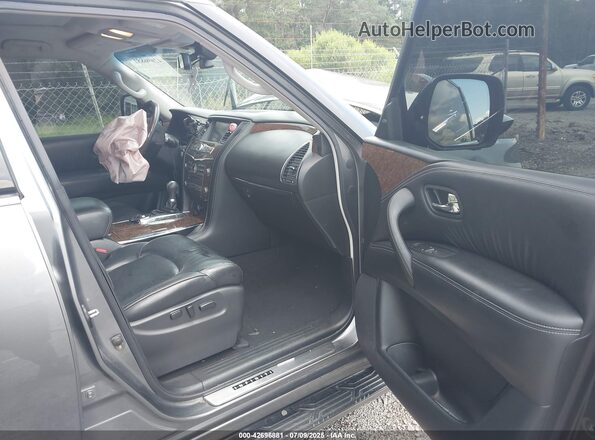 JN8AZ2NF4H9642185 2017 INFINITI QX80 Gray წინა სალონის ხედი