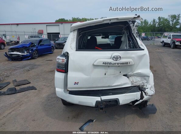 JTEEU5JR1M5245463 2021 TOYOTA 4RUNNER White 