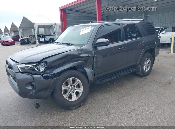 JTEMU5JR0P6096392 2023 TOYOTA 4RUNNER Gray Front left
