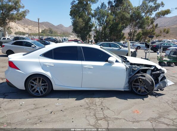 JTHBA1D20H5044973 2017 LEXUS IS White Вид задньої частини салону