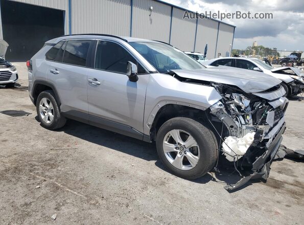 JTMW1RFV7MD062055 2021 TOYOTA LE Silver Front right