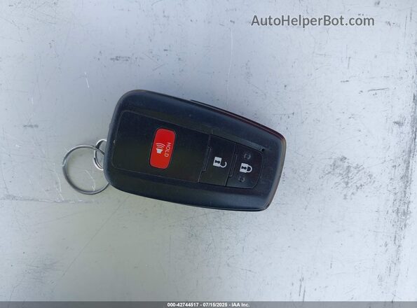 JTND4MBE5M3108832 2021 TOYOTA LL Silver Dashboard view