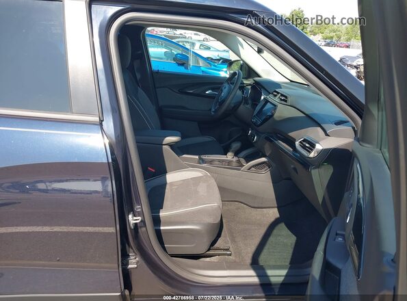 KL79MPS29MB094499 2021 CHEVROLET TRAILBLAZER Черный Вид салона спереди