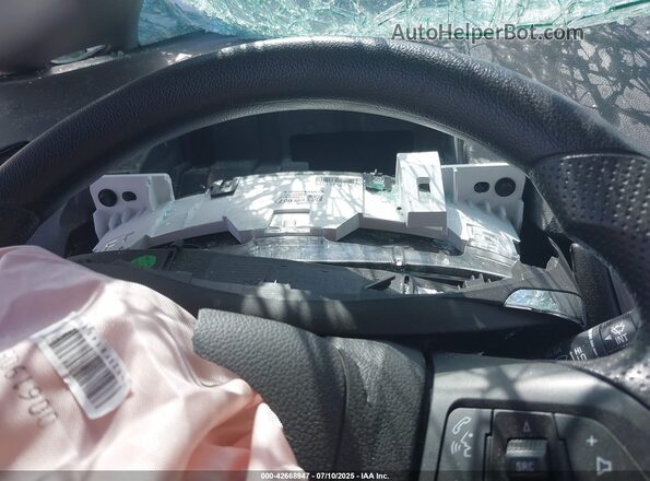 KL7CJKSB5JB721325 2018 CHEVROLET TRAX Silver 
