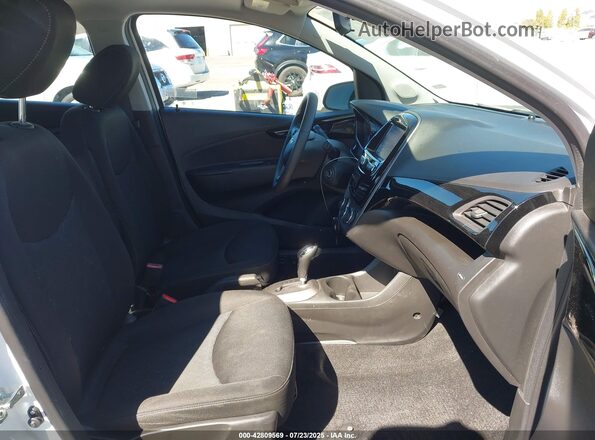 KL8CD6SAXNC018014 2022 CHEVROLET SPARK White Սալոնի դիմացի տեսք