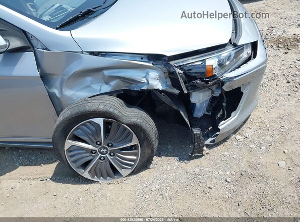 KMHC65LDXMU250749 2021 HYUNDAI IONIQ PLUG-IN HYBRID Silver 