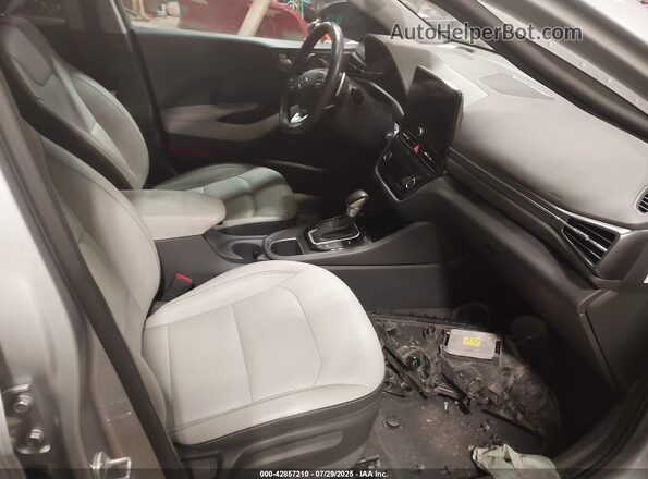 KMHCX5LD8NU268407 2022 HYUNDAI IONIQ PLUG-IN HYBRID Gray წინა სალონის ხედი